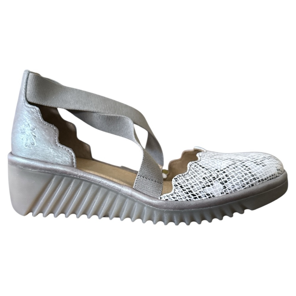 FLY LONDON Lago pewter black off white EU 39 US 8 8.5 NEW! - Picture 2 of 8